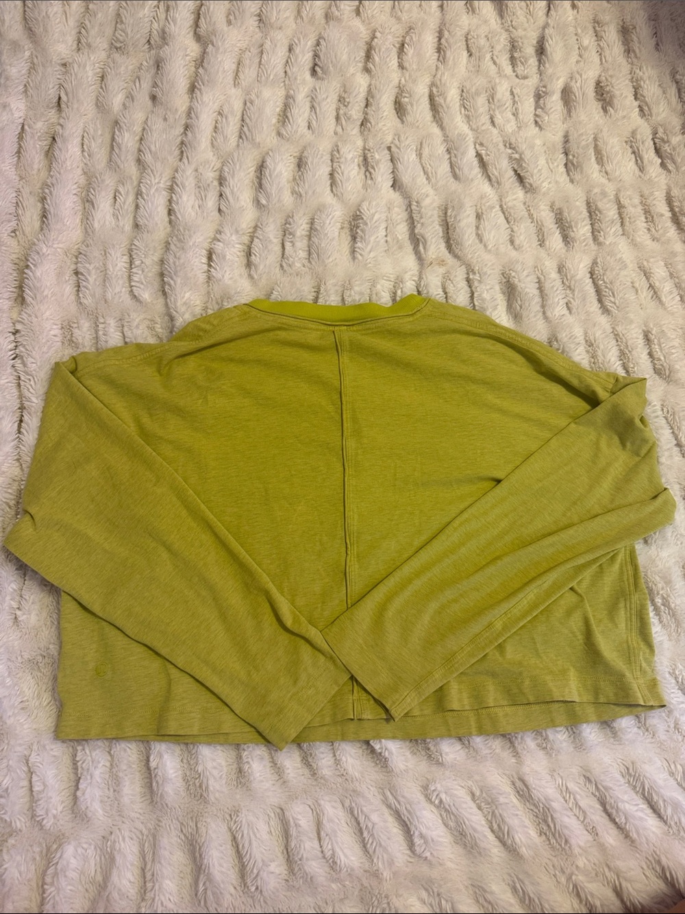 lululemon athletica Lime Green Long-Sleeve Crewneck Pocket Top - Picture 2 of 2